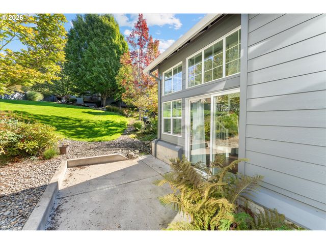 9601 Nw MILLER HILL Dr, Portland, OR 97229