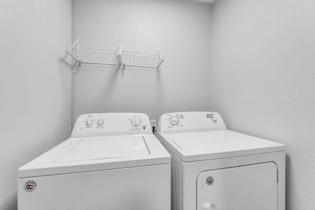 1829 Bering Drive 2, Houston, TX 77057