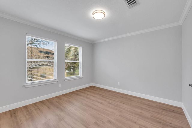 1829 Bering Drive 2, Houston, TX 77057