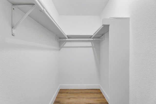 1829 Bering Drive 2, Houston, TX 77057