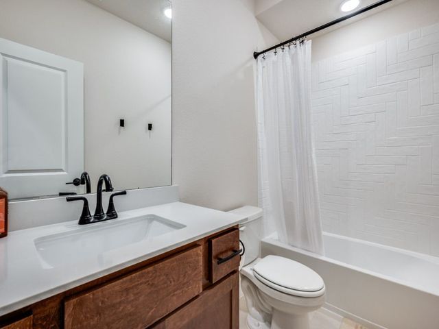 1430 Fennel Street, Argyle, TX 76226