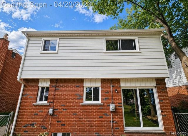 459 New York Avenue, Lincoln Park, MI 48146