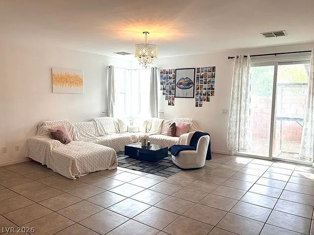 6250 West Arby Avenue 222, Las Vegas, NV 89118