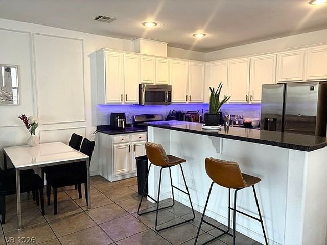 6250 West Arby Avenue 222, Las Vegas, NV 89118