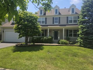 2350 Fishhook Way, Wauconda, IL 60084