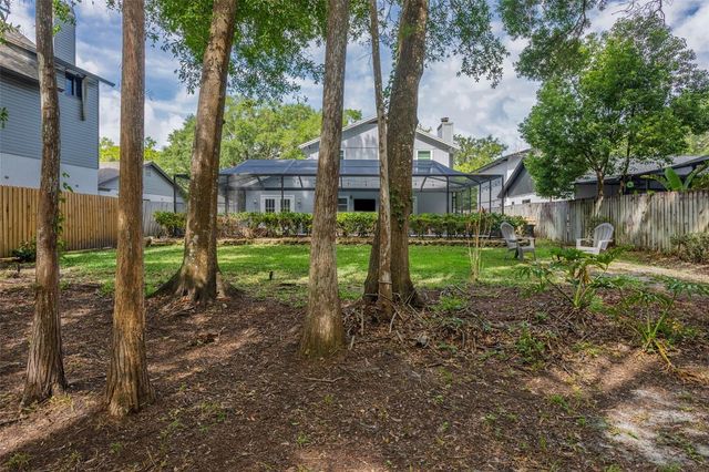 2728 LAKEVILLE DRIVE, Tampa, FL 33618