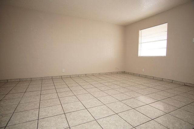 4700 Maxwell Avenue 10, El Paso, TX 79904