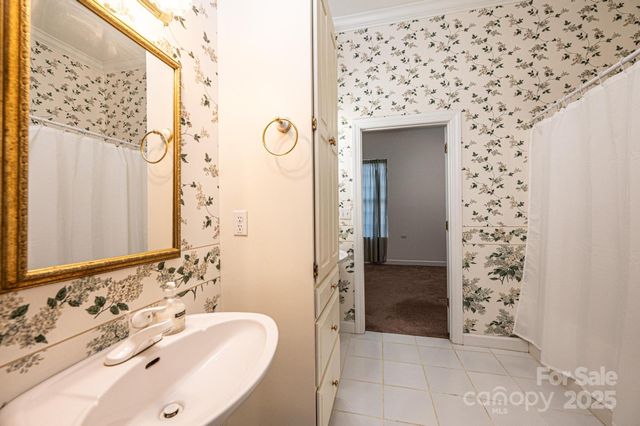 5567 Reid Road, Granite Falls, NC 28630