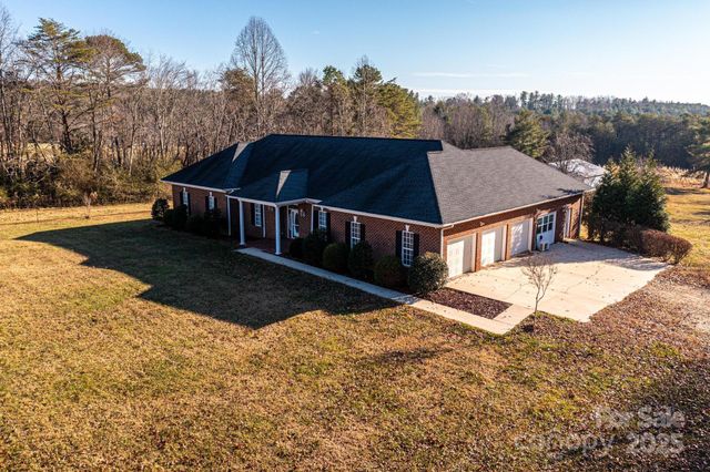 5567 Reid Road, Granite Falls, NC 28630