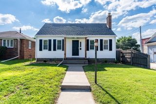 2317 29th Street, Moline, IL 61265