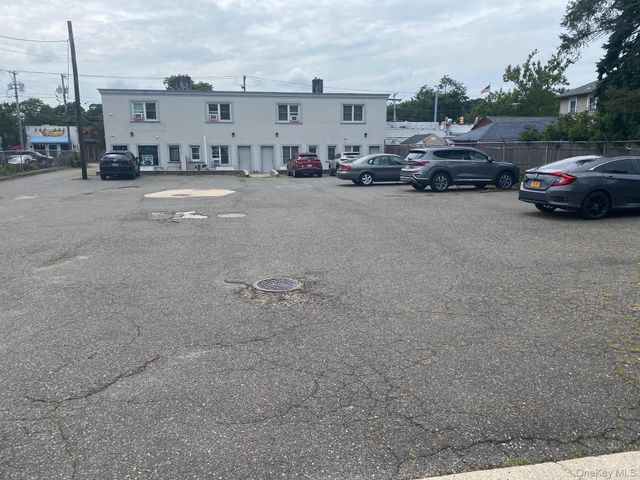 70 Broadway A, Greenlawn, NY 11740