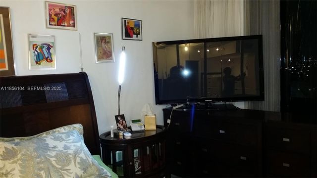 1351 NE Miami Gardens Drive 1601E, Miami, FL 33179
