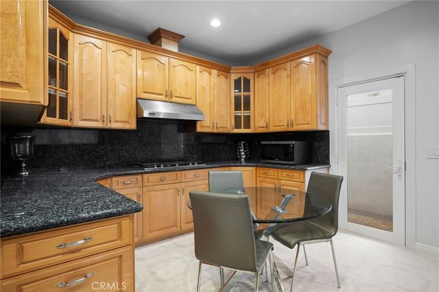 7851 Mary Ellen Avenue, North Hollywood, CA 91605