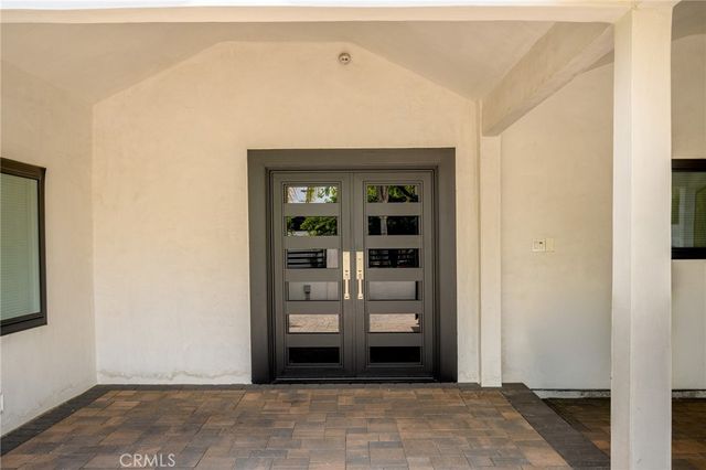 7851 Mary Ellen Avenue, North Hollywood, CA 91605