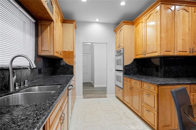 7851 Mary Ellen Avenue, North Hollywood, CA 91605