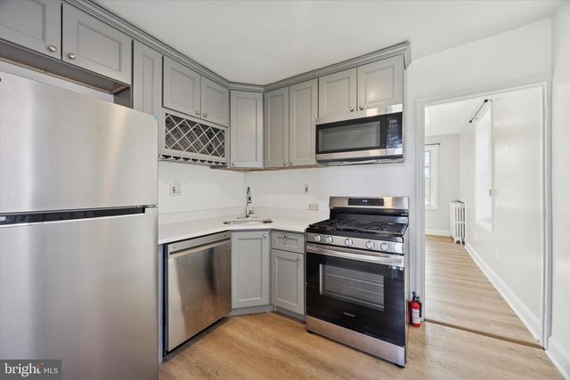 1747 W VENANGO ST, Philadelphia, PA 19140