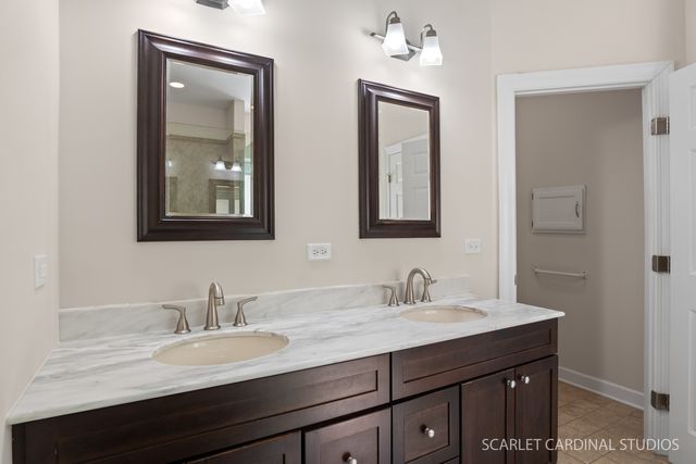 3603 Scottsdale Circle, Naperville, IL 60564