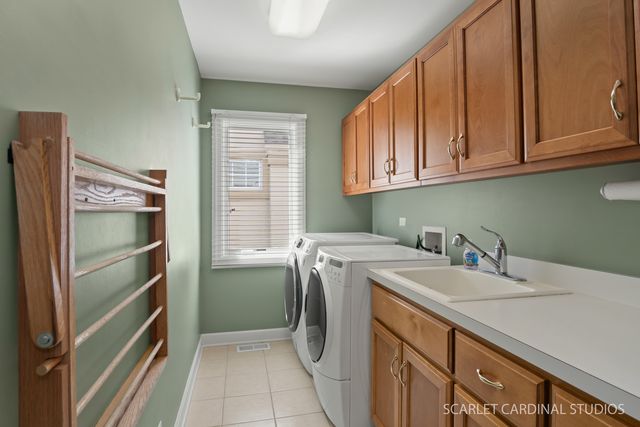 3603 Scottsdale Circle, Naperville, IL 60564
