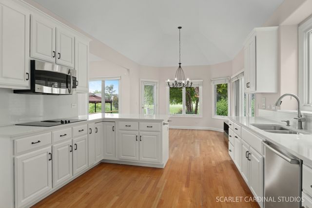3603 Scottsdale Circle, Naperville, IL 60564
