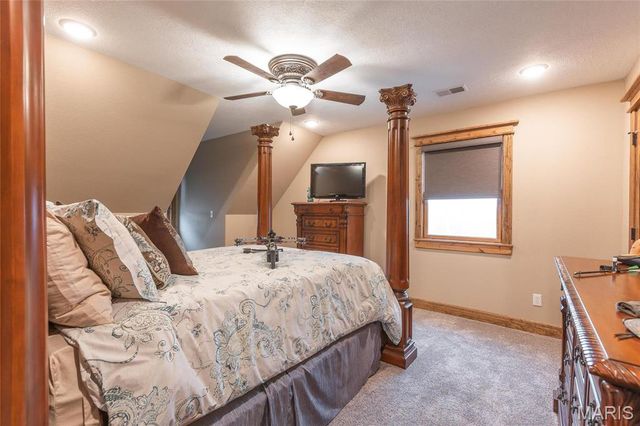 31501 Seminole Lane, Richland, MO 65556