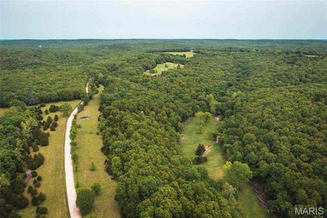 31501 Seminole Lane, Richland, MO 65556