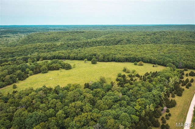 31501 Seminole Lane, Richland, MO 65556