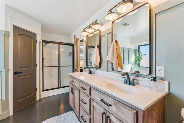 18217 N Groveton Boulevard, Edmond, OK 73012