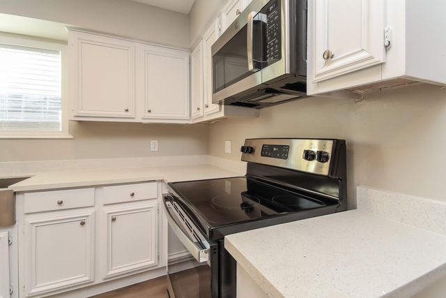 8506 Deer Meadow Drive, Houston, TX 77071