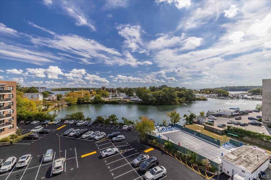 640 Pelham Road 6C, New Rochelle, NY 10805