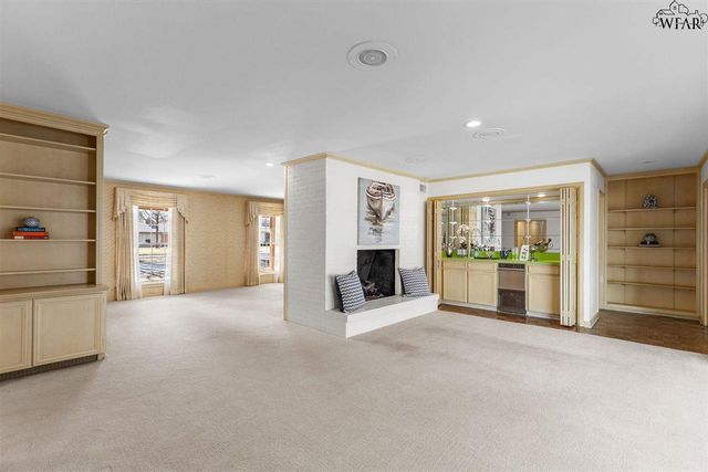 2304 IRVING PLACE, Wichita Falls, TX 76308