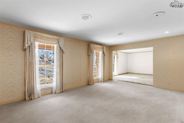 2304 IRVING PLACE, Wichita Falls, TX 76308