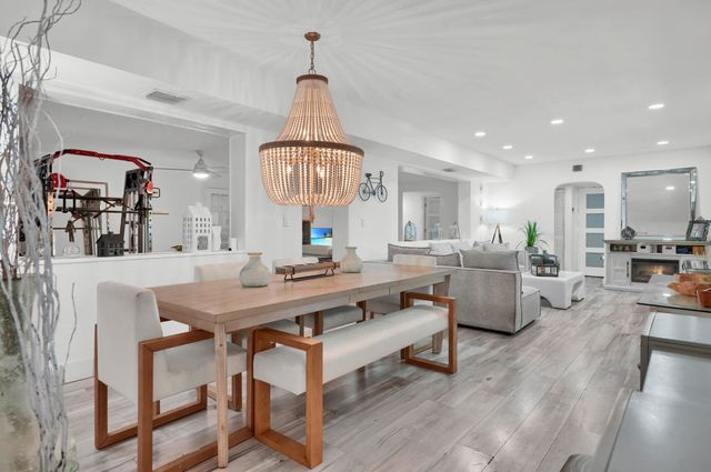 27 NE 18th Street, Homestead, FL 33030
