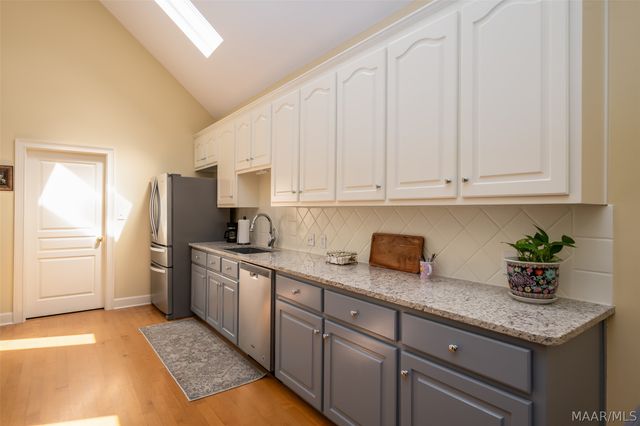 9806 Mid Pines Court, Montgomery, AL 36117