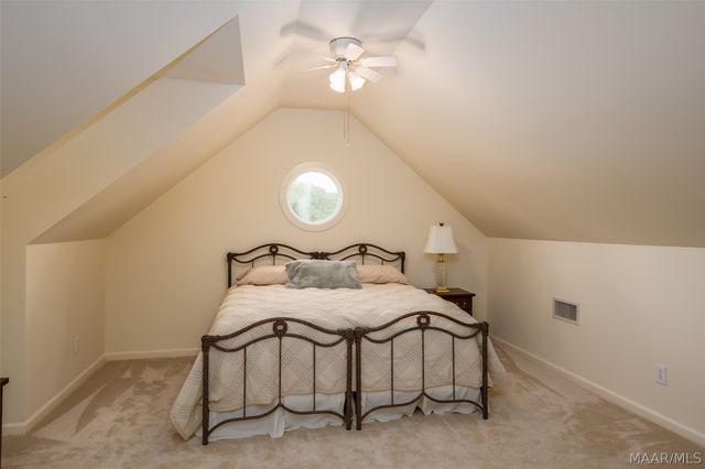 9806 Mid Pines Court, Montgomery, AL 36117