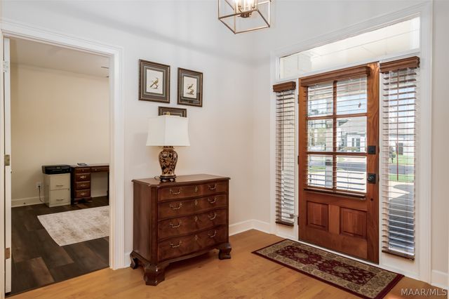 9806 Mid Pines Court, Montgomery, AL 36117