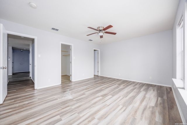 10634 Shaenpath, San Antonio, TX 78254