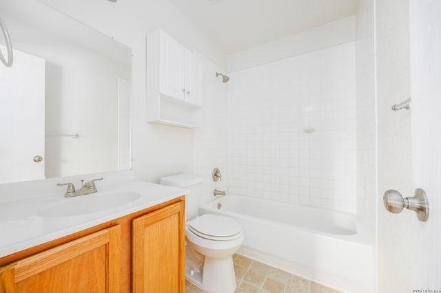 10634 Shaenpath, San Antonio, TX 78254