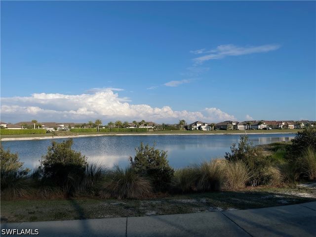 9412 Rapallo ST, Naples, FL 34119