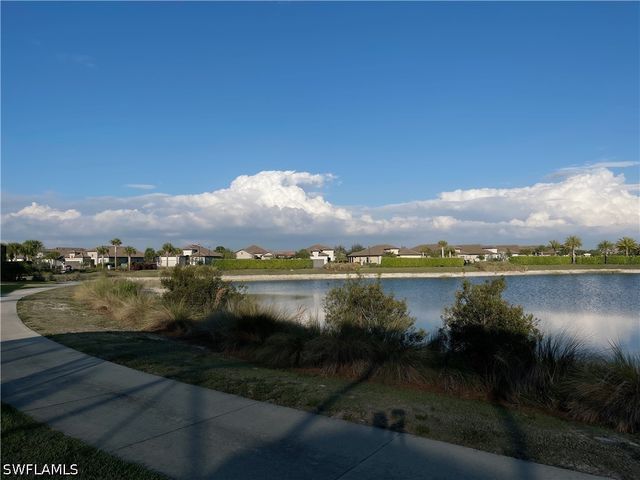 9412 Rapallo ST, Naples, FL 34119
