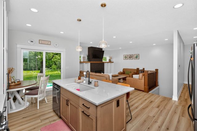 301 North Street, Sheldahl, IA 50243