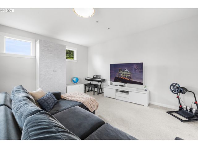 4407 Ne 24TH Ave, Portland, OR 97211