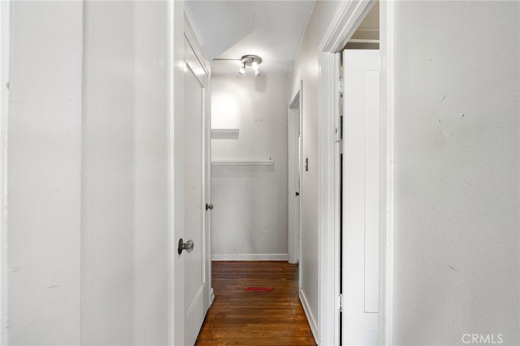 Image 18 of property listing at 2509 I, La Verne, CA 91750