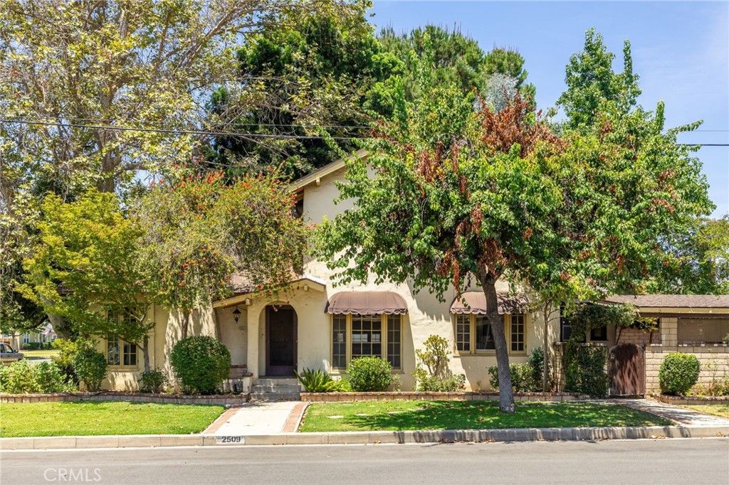 Image 2 of property listing at 2509 I, La Verne, CA 91750