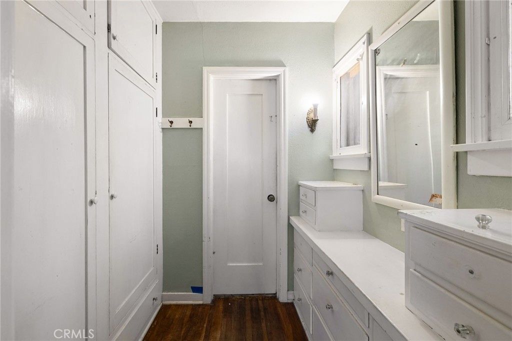 Image 22 of property listing at 2509 I, La Verne, CA 91750