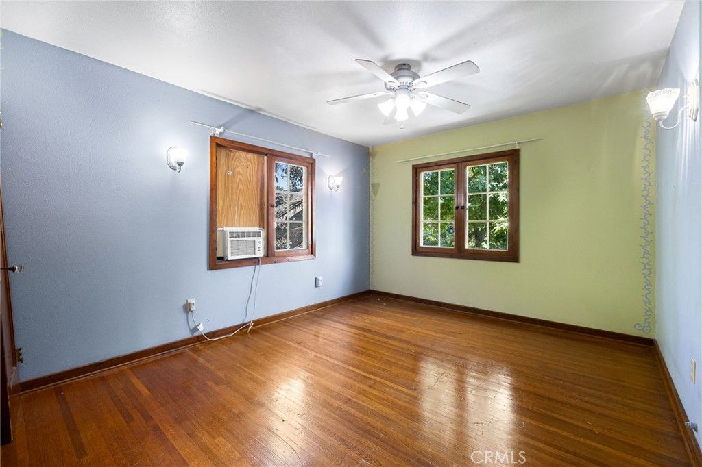 Image 28 of property listing at 2509 I, La Verne, CA 91750