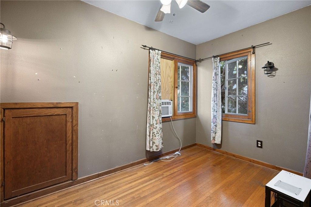 Image 31 of property listing at 2509 I, La Verne, CA 91750