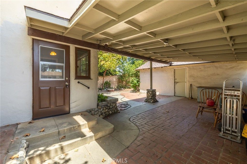 Image 38 of property listing at 2509 I, La Verne, CA 91750