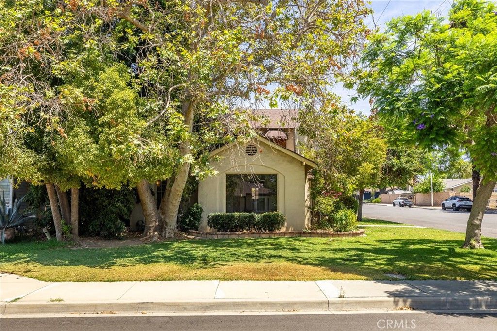 Image 46 of property listing at 2509 I, La Verne, CA 91750