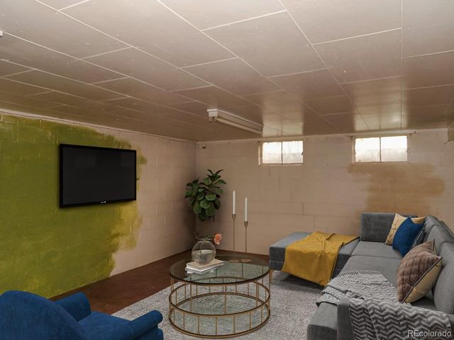 3015 Quebec Street, Denver, CO 80207