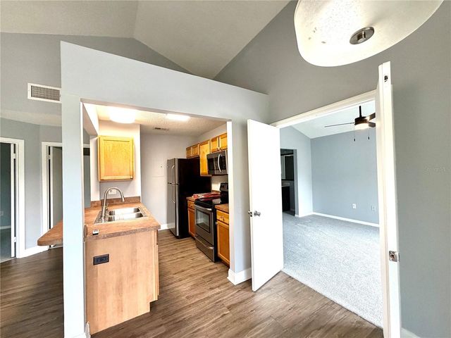 549 SUN RIDGE PLACE 201, Altamonte Springs, FL 32714